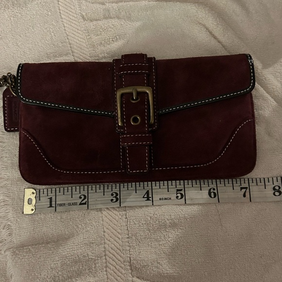 EUC Coach Suede Wristlet - Picture 9 of 9